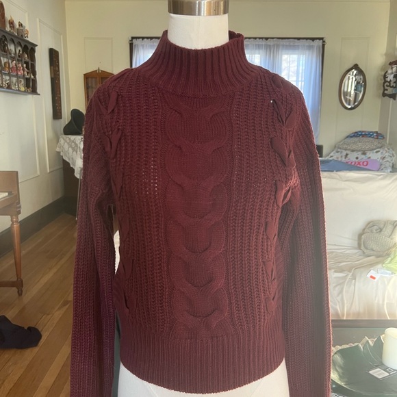 Moral Fiber Sweater Size Small - Picture 4 of 5